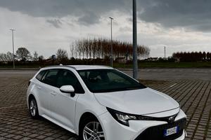 Toyota Corolla 1.8 Hybrid