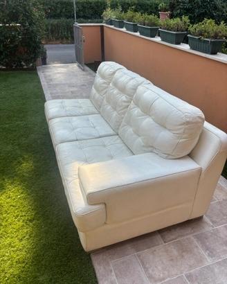 DIVANO IN PELLE BIANCO