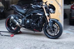 Triumph Speed Triple 1050