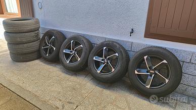 4 cerchi in lega e 4 termiche