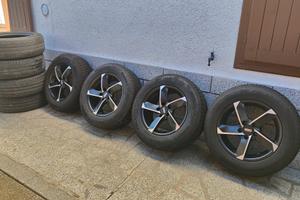 4 cerchi in lega e 4 termiche