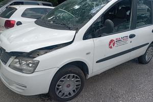 FIAT MULTIPLA 