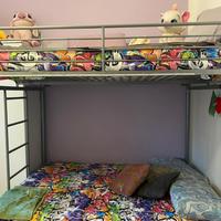 letto a castello com materassi