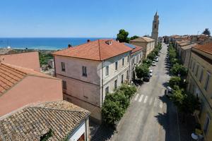 CASA SEMINDIPENDENTE A ROSETO DEGLI ABRUZZI