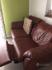 divano in belle bordeaux