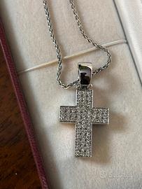 COLLANA CON CROCE IN ORO BIANCO E DIAMANTI