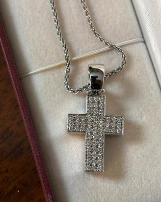 COLLANA CON CROCE IN ORO BIANCO E DIAMANTI