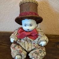 BAMBOLA DI PORCELLANA