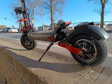 Monopattino elettrico 2400w - NUOVO 