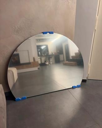 Specchio semiluna con led integrato ARTFORMA