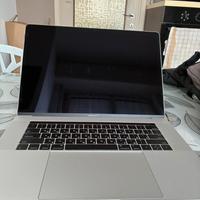 Macbook Pro 2016 1TB 15 inch