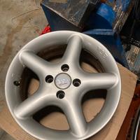 Cerchi ford/peugeot 4fori