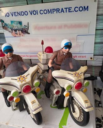  2 MOTO POLIZIA  PATTUGLIA AUTOSTRADA