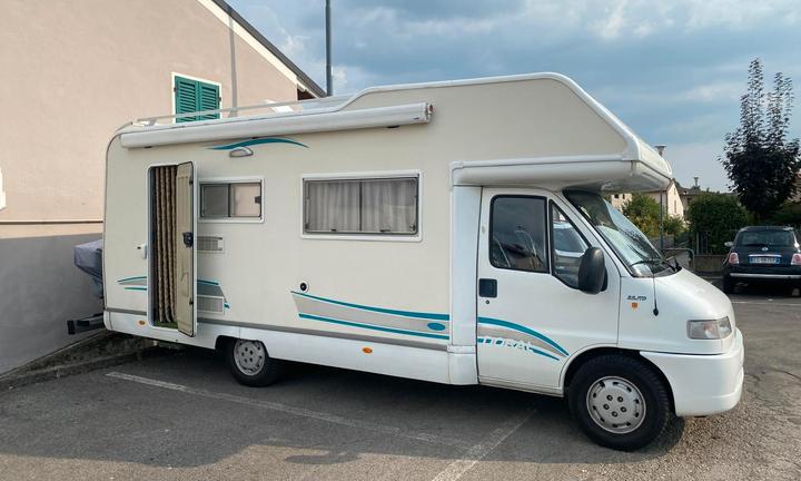 Camper Elnagh Doral 115