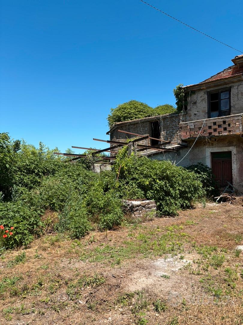 Casale + terreno via pozzo comune Castrocielo (FR) - Vista 3