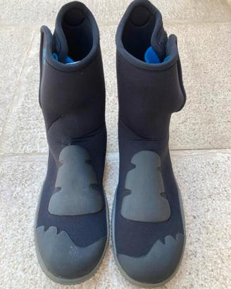 Calzari Decathlon da pesca suola rigida taglia max