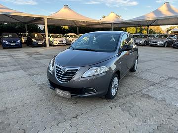 LANCIA Ypsilon 1.2 69 CV 5p. Gold