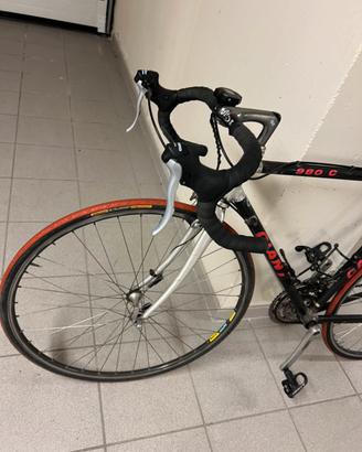 Giant Codex 980 C