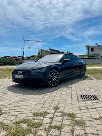 Audi a7 modello c8