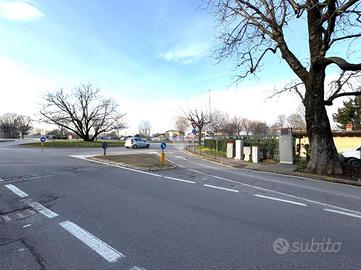 CAPANNONE A MONTICHIARI