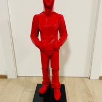 Statua moderna figura umana stilizzata