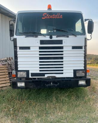 Camion agricolo scania