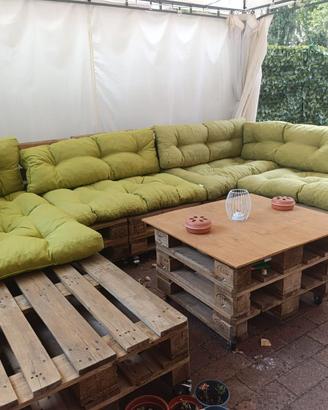 Salotto da esterno in pallet EPAL 6/7 posti