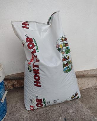 HORTYFLOR - ammendante per orto e giardino