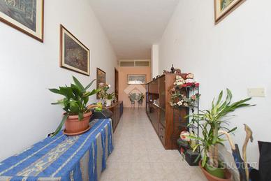 CASA INDIPENDENTE A CAGLIARI