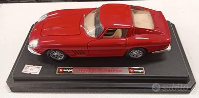 FERRARI 275 GT B4 1966 1/24 Burago no box