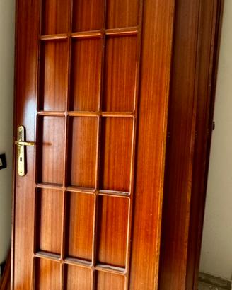 Porte interne in legno massello