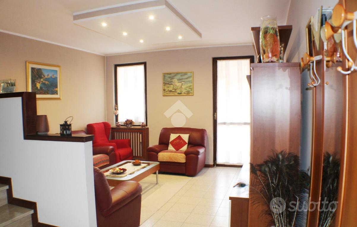3 LOCALI A MALNATE - Vista 5