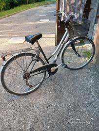 bicicletta  come nuova 