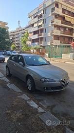 ALFA ROMEO 147 1.9 JTD (120) 5 porte Distinctive