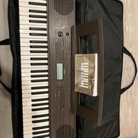 Tastiera Yamaha PSR-E360W a 61 tasti dinamici