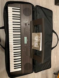 Tastiera Yamaha PSR-E360W a 61 tasti dinamici