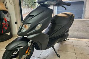 Malaguti Phantom f12-r50