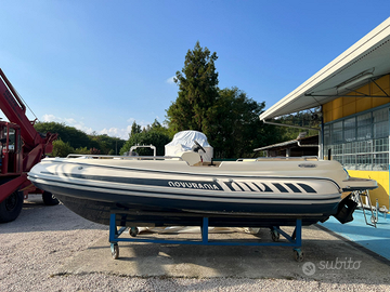 Gommone Novurania CustomLine 600