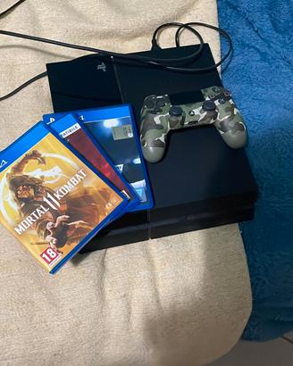 Ps4 più controller e 4 giochi