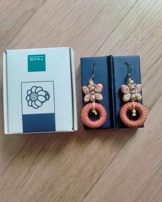 Set collana ed orecchini THUN.