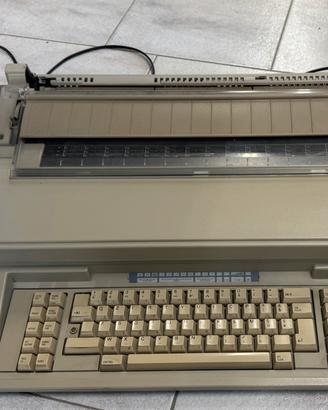 Macchina da scrivere olivetti ET2450