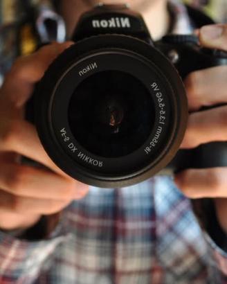 Reflex Nikon D5000 + 3 obiettivi (18.000 scatti)