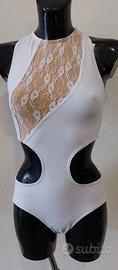 Body in microfibra con pizzo bianco