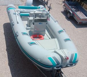 SOLO GOMMONE LANCER 530  PARI AL NUOVO