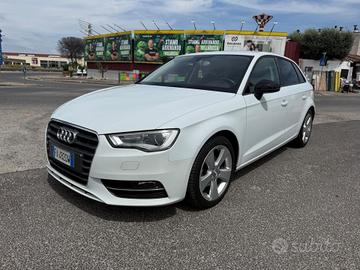 Audi A3 1.6 TDI ultra Attraction
