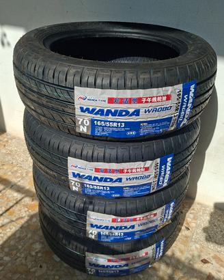 4 pneumatici 165 55 R13 nuovi.