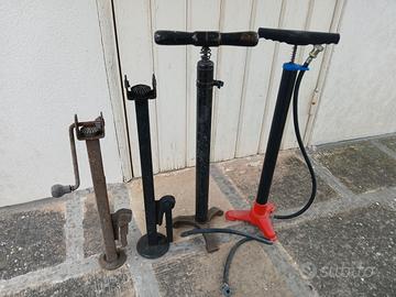 Pompa biciletta e 2 cric vintage anni 50 60