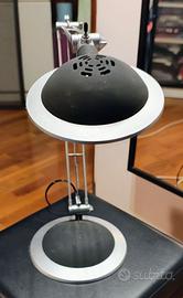 Lampada da tavolo