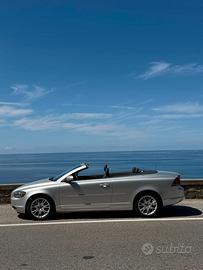 Volvo C70 2.0 D Summum