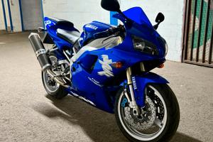 Yamaha R1 1998
